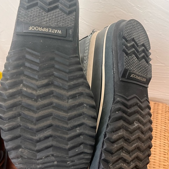 Sorel Joan of Arctic light metal blue winter boots size 7 - Picture 5 of 6